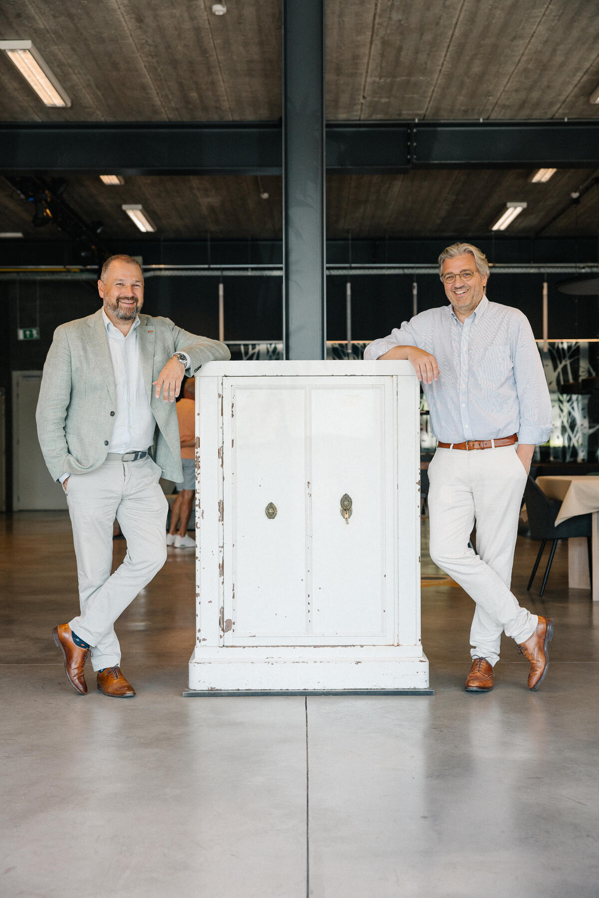Jos Vermeiren, gedelegeerd bestuurder van UNIZO Oost-Vlaanderen, en Jeroen Dombrecht, voorzitter van UNIZO Oost-Vlaanderen. Foto: Dylan Van der Jeught