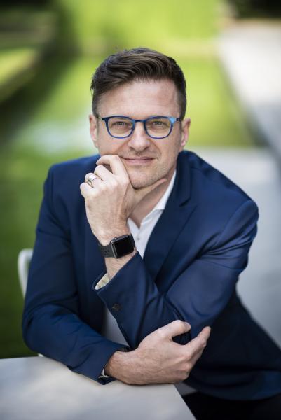 Win het boek "Van tanker naar speedboot" Pieter Daelman is een van de keynote speakers op het UNIZO topseminar.